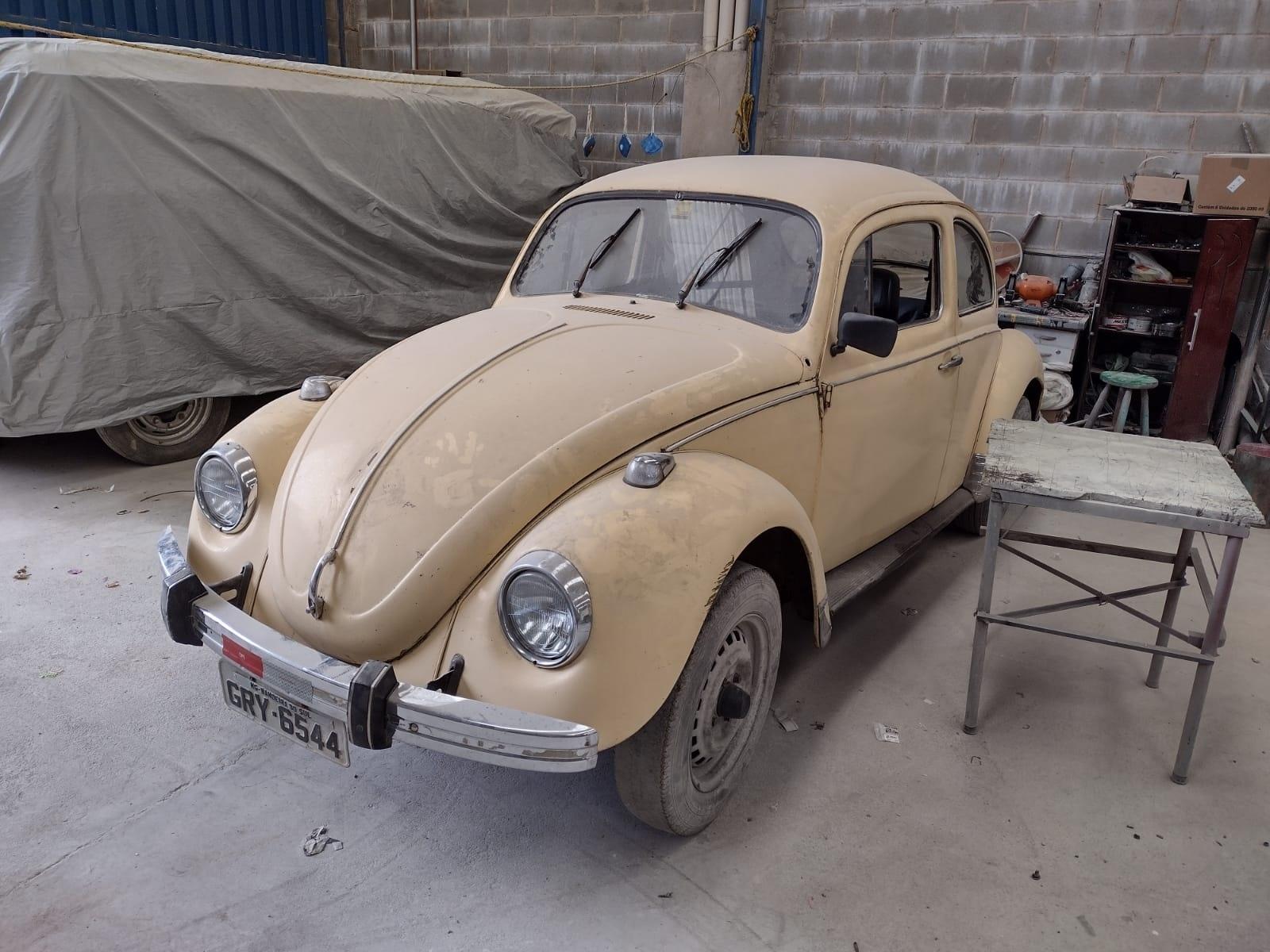 VW Fusca Volkswagen FuscaRok picape cabine dupla quatro portas - Arquivo pessoal