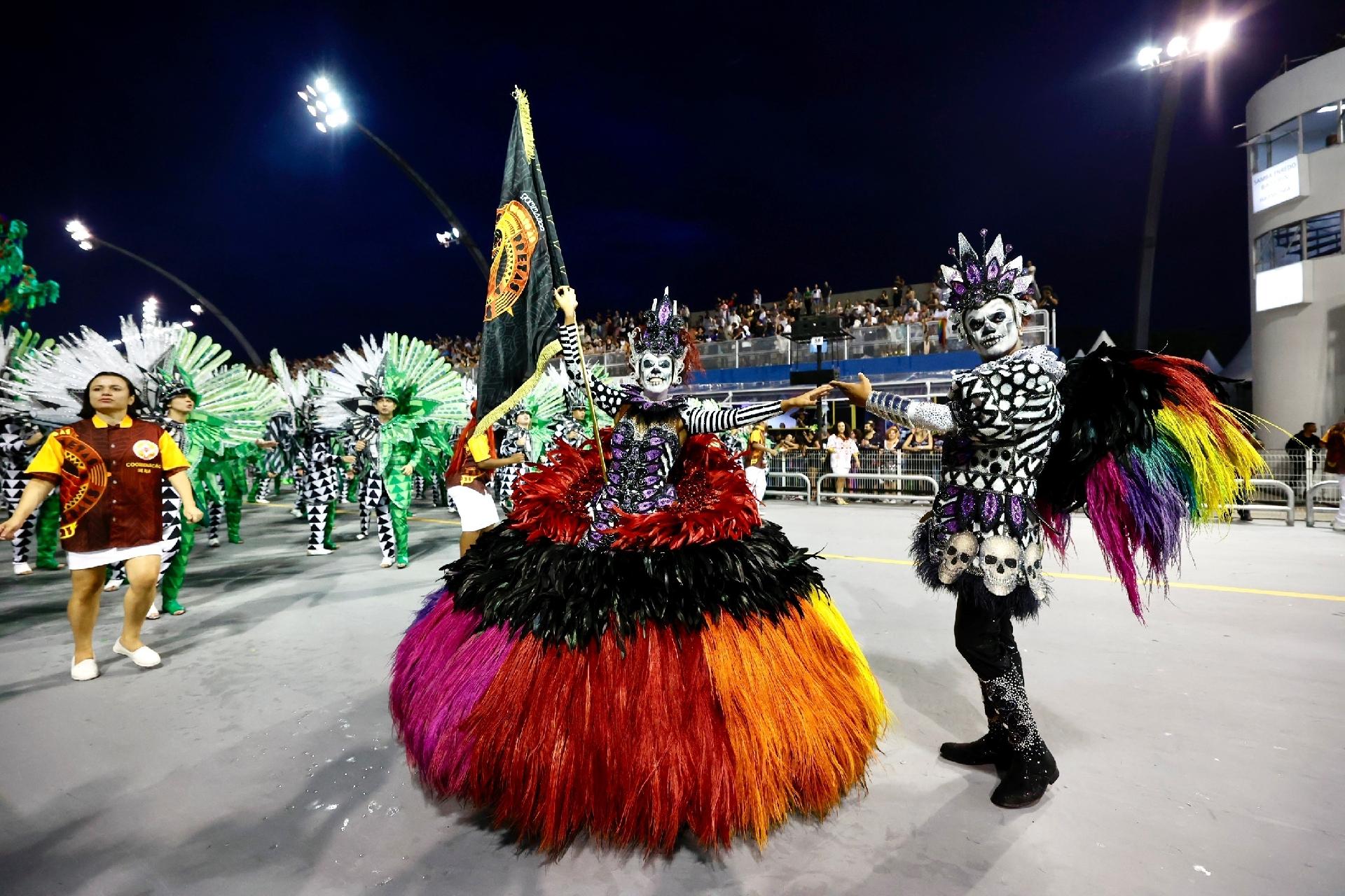 Tom Maior faz culto às mães pretas ancestrais em desfile - Mariana Pekin/UOL