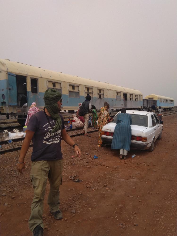 Zouérat, onde os viajantes aguardavam o trem da Mauritânia para embarcar nos vagões de ferro - Arquivo pessoal - Arquivo pessoal