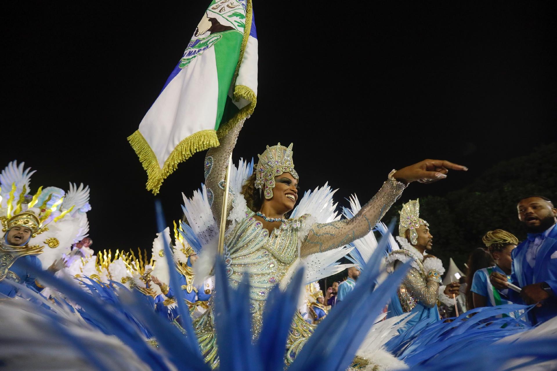 Vila Maria honra história com enredo inspirado em suas tradições - Ricardo Matsukawa/UOL
