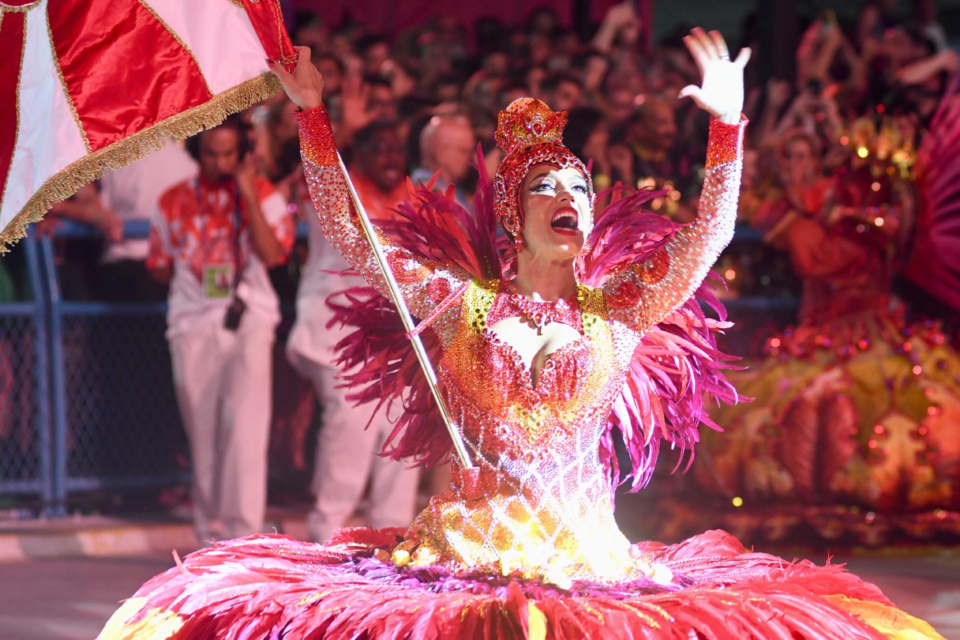 "Delírios de Um Paraíso Vermelho" foi o enredo escolhido pela escola de samba - Lucas Landau/ UOL