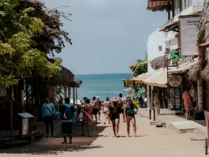 Moradores não conhecem dona de terras de Jeri: 'É loira, morena? Não sei'