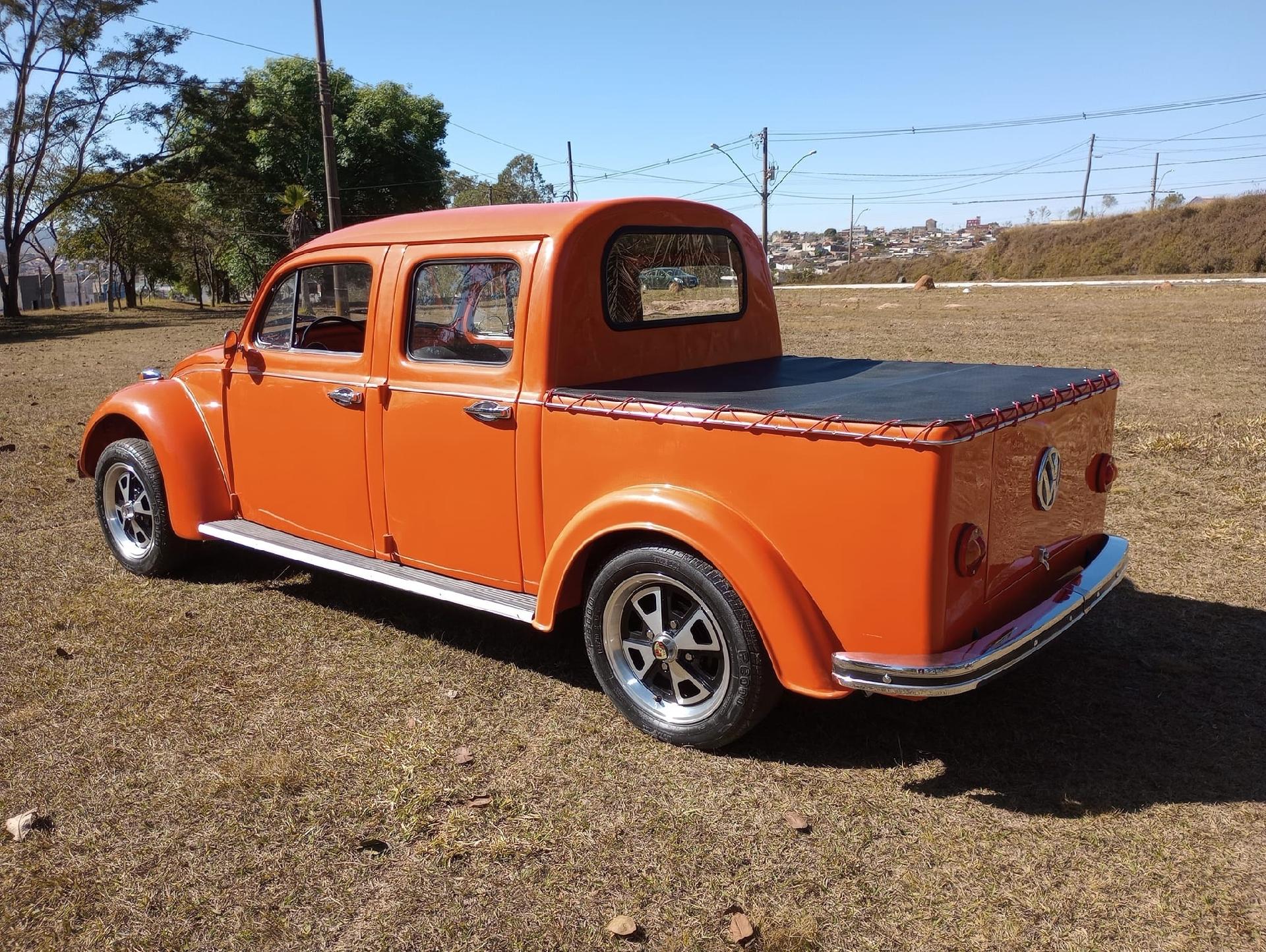 VW Fusca Volkswagen FuscaRok picape cabine dupla quatro portas - Arquivo pessoal