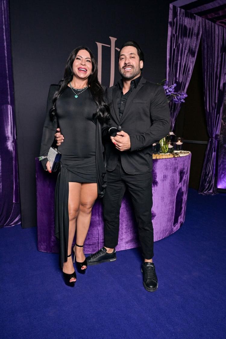 Sylvia Design e Charles Douglas