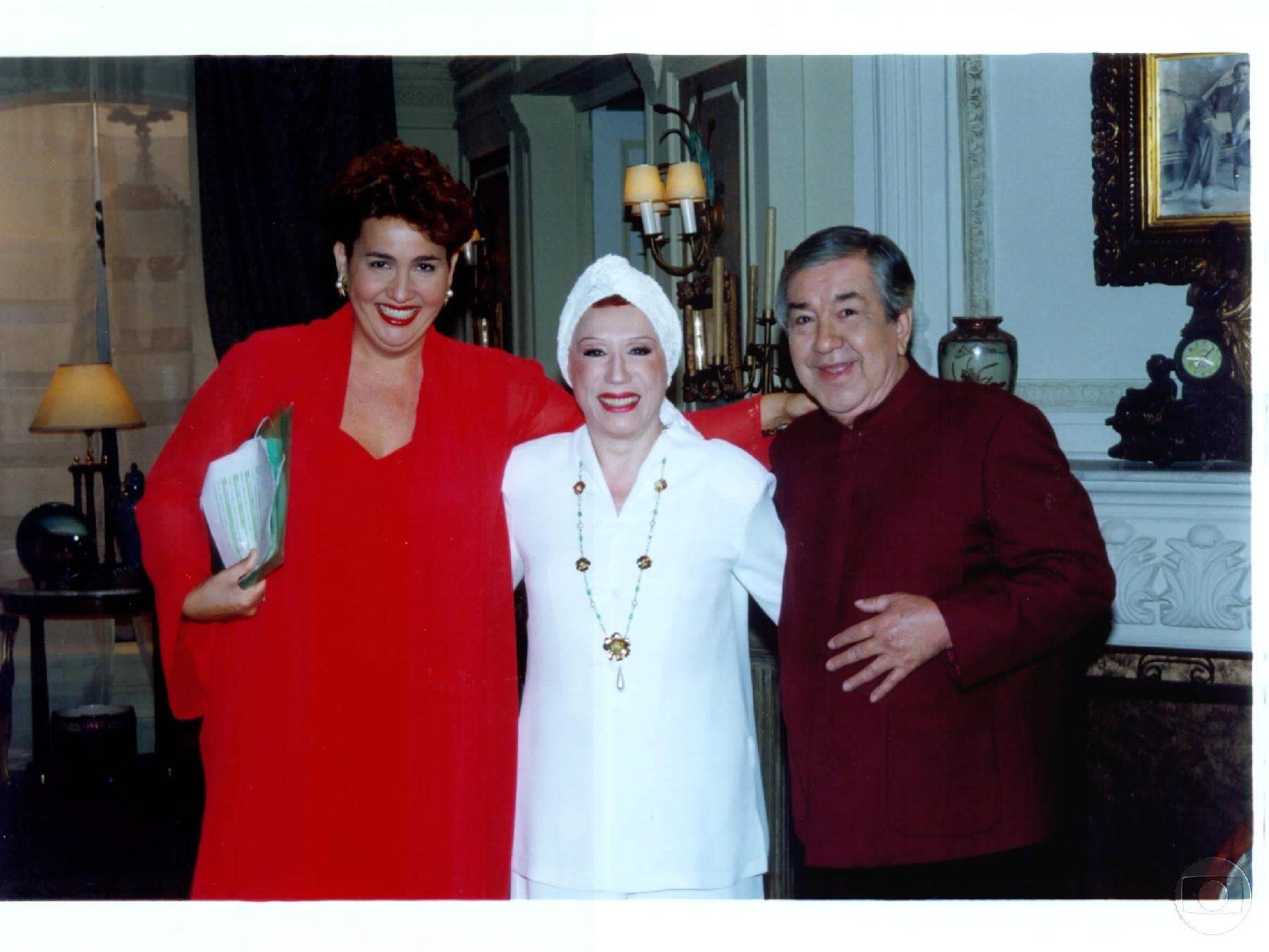 Claudia Jimenez deu vida a Bina em "Torre de Babel" e contracenou com Berta Loran e Carvalhinho - Jorge Baumann