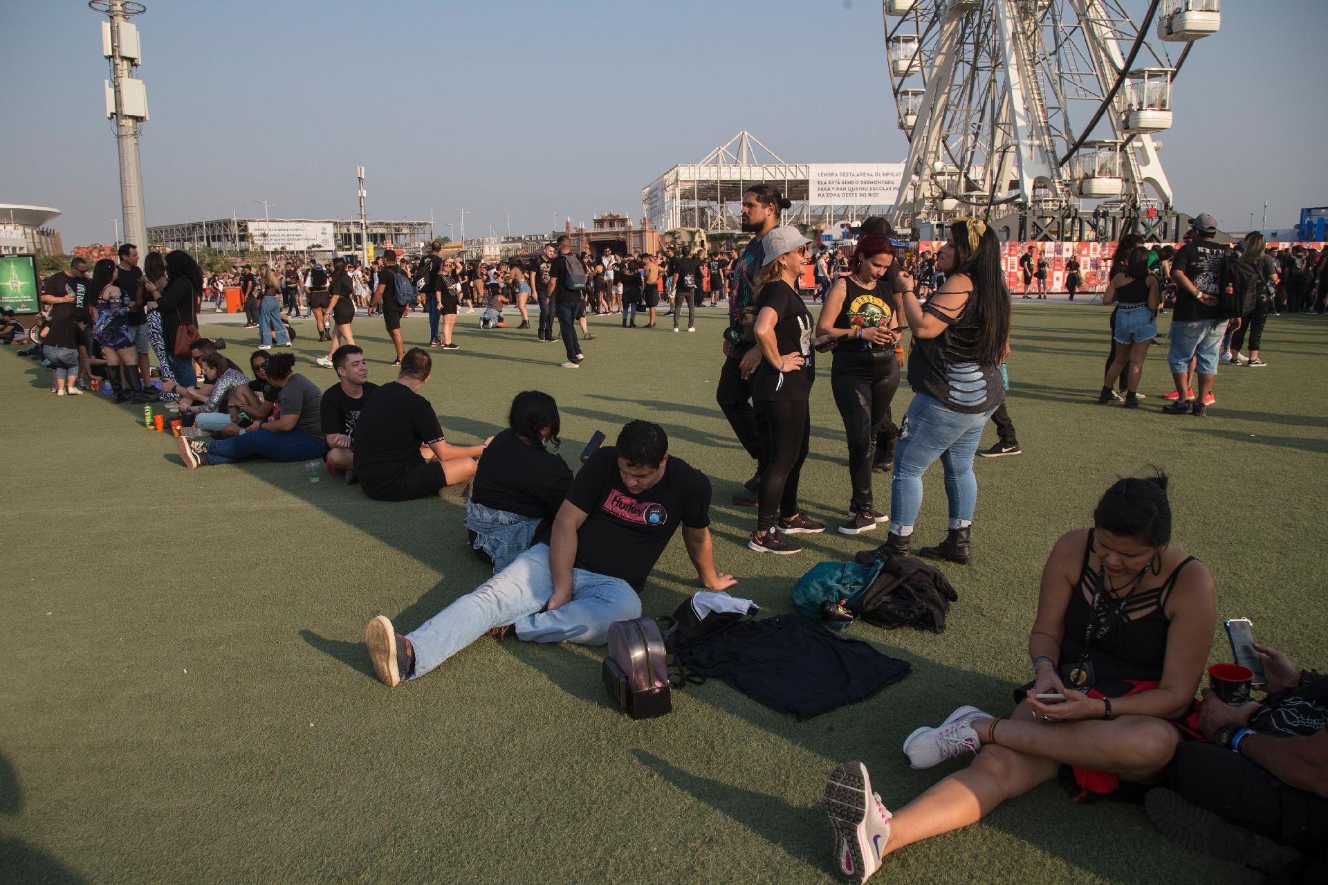 Público começa a chegar para o quarto dia de Rock in Rio - Júlio Guimarães/UOL