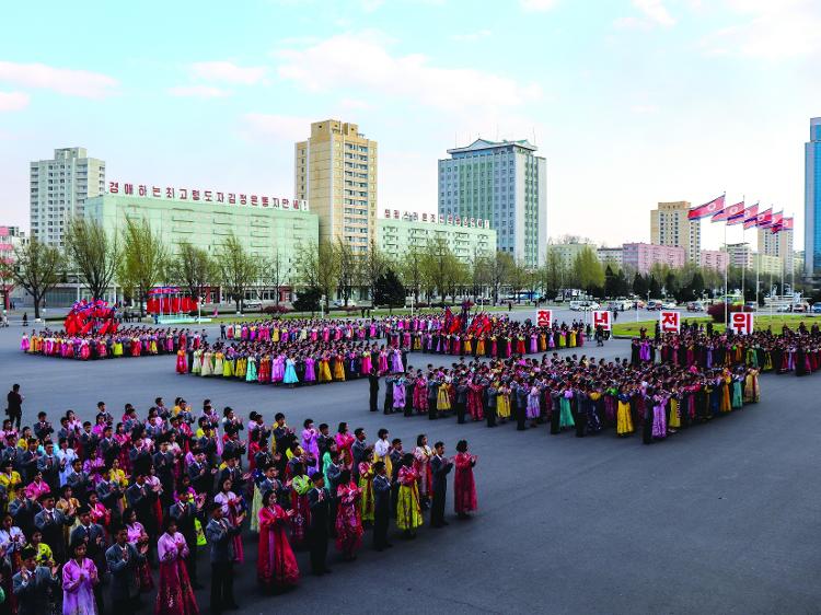 Mass dancing Pyongyang - Arquivo pessoal - Arquivo pessoal