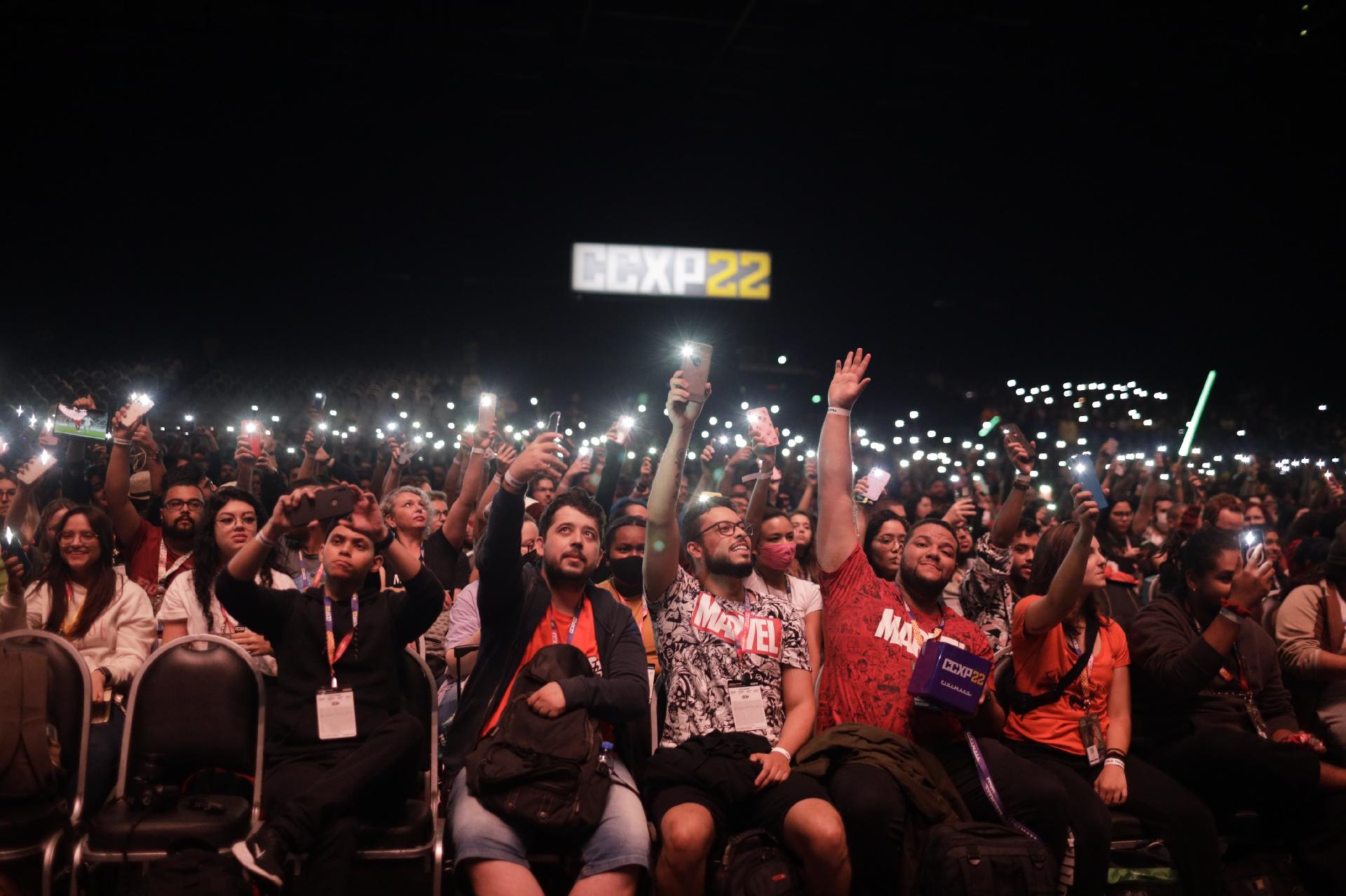 Público acompanha painel na CCXP - Ricardo Matsukawa / UOL