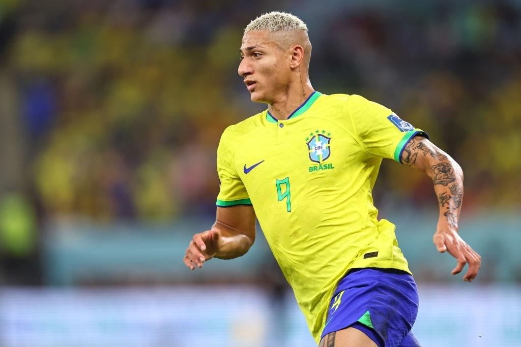 Richarlison, Brazil striker, during the match against Switzerland in the World Cup - Robbie Jay Barratt - AMA/Getty Images