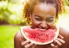 Está inchado? Conheça alimentos que minimizam o problema no calor - Getty Images