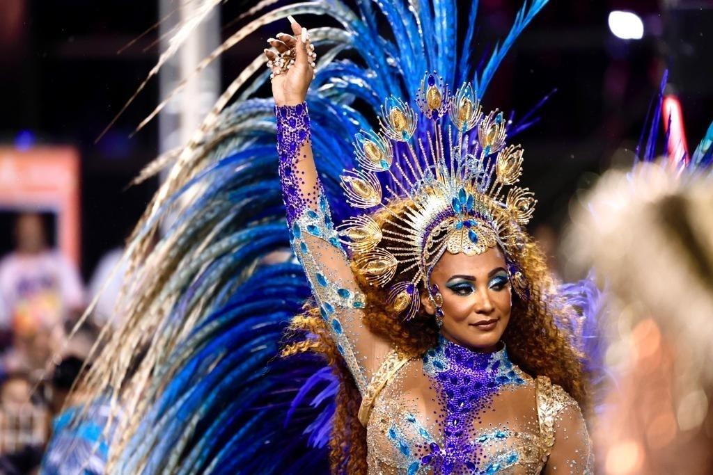 Theba Pitylla é a Rainha de bateria da Império da Casa Verde - Marina Pekin/ UOL