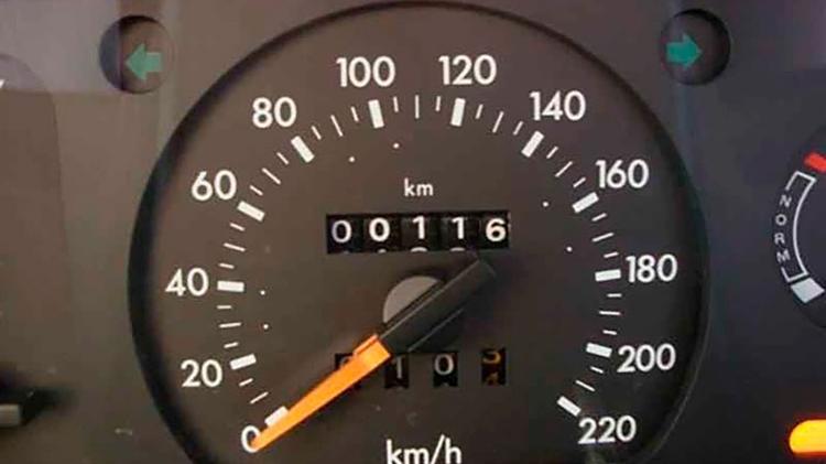 Escort XR3 Fórmula tinha só 116 km no hodômetro há 11 anos e desde então rodou só mais 5 km, diz negociante - Arquivo pessoal - Arquivo pessoal