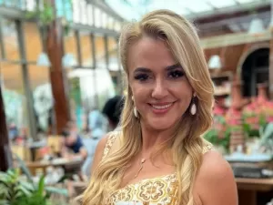 O aniversário de Iara Kílaris 