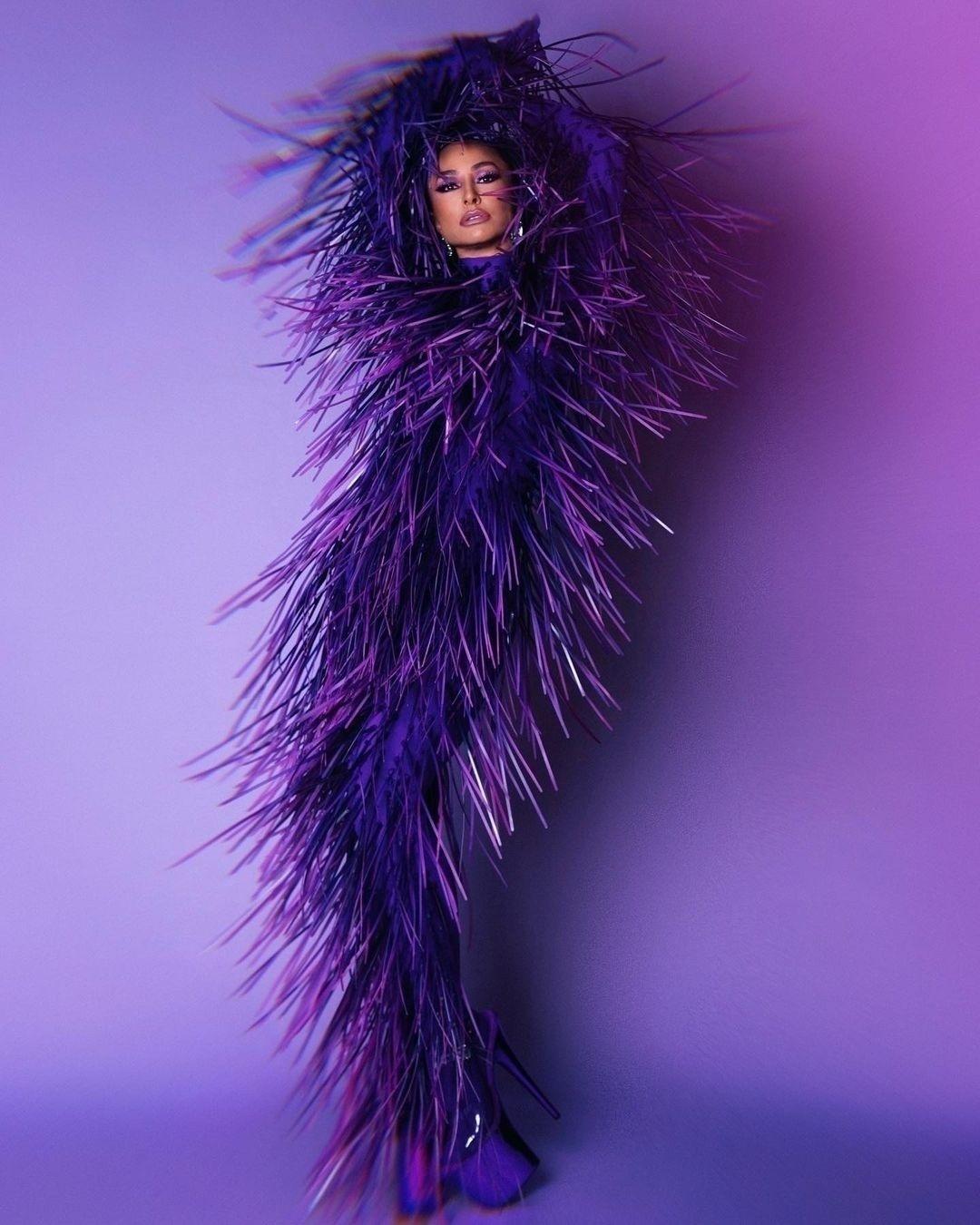 Sabrina Sato mostrou o look do primeiro dia na Sapucaí - Reprodução/ Instagram