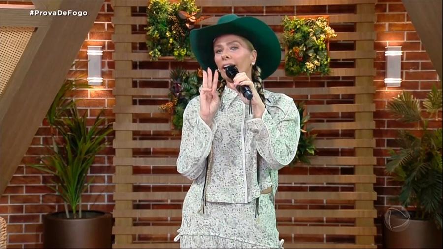 A Fazenda 2022: Chapéu é marca registrada de Galisteu no programa - Reprodução/Playplus