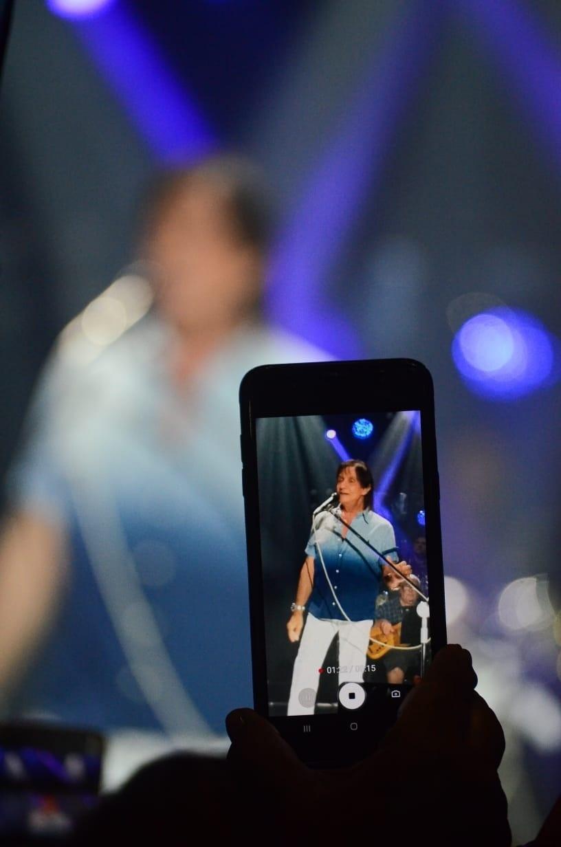 Roberto Carlos no karaokê - Divulgação/ Filipi Dahrlan