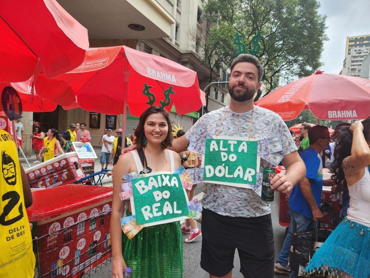 Cecília e Murilo brincaram com a situação econômica do país. - Camila Corsini/UOL