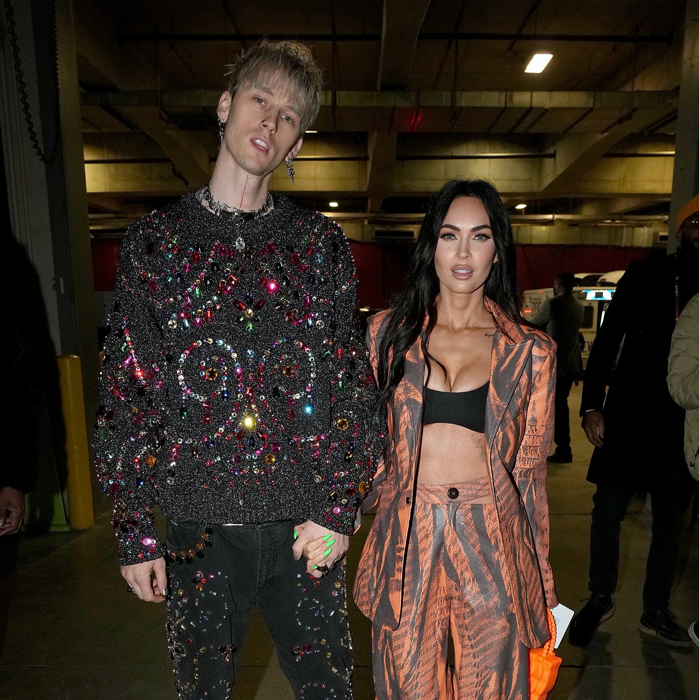 Megan Fox e Machine Gun Kelly: histórias do casal têm Sєxo e sangue