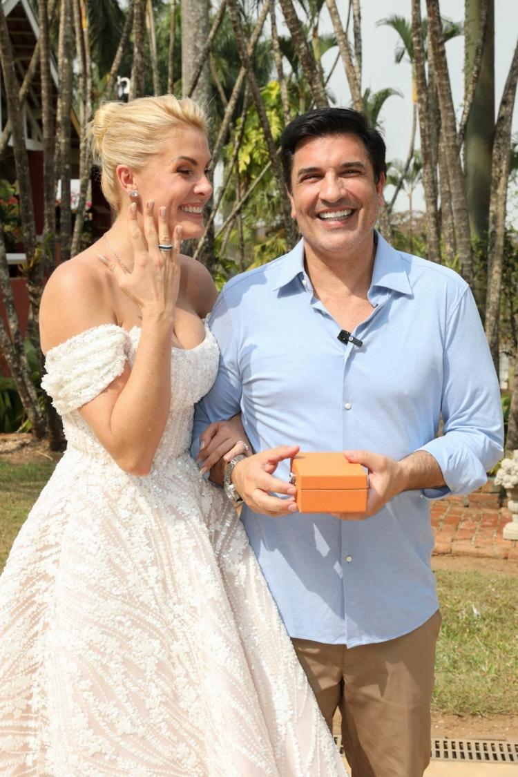 Noivado Ana Hickmann e Edu Guedes