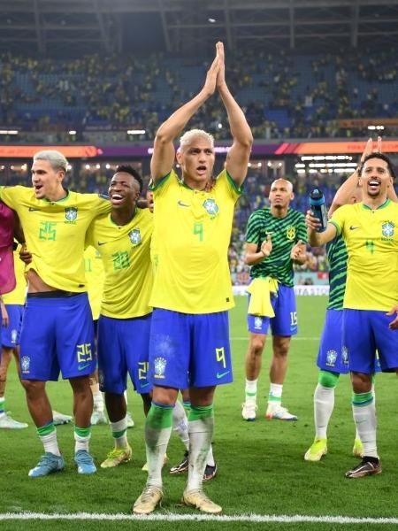Jogadores brasileiros defendem Tite após vitória nas oitavas de final da Copa - Justin Setterfield/Getty Images