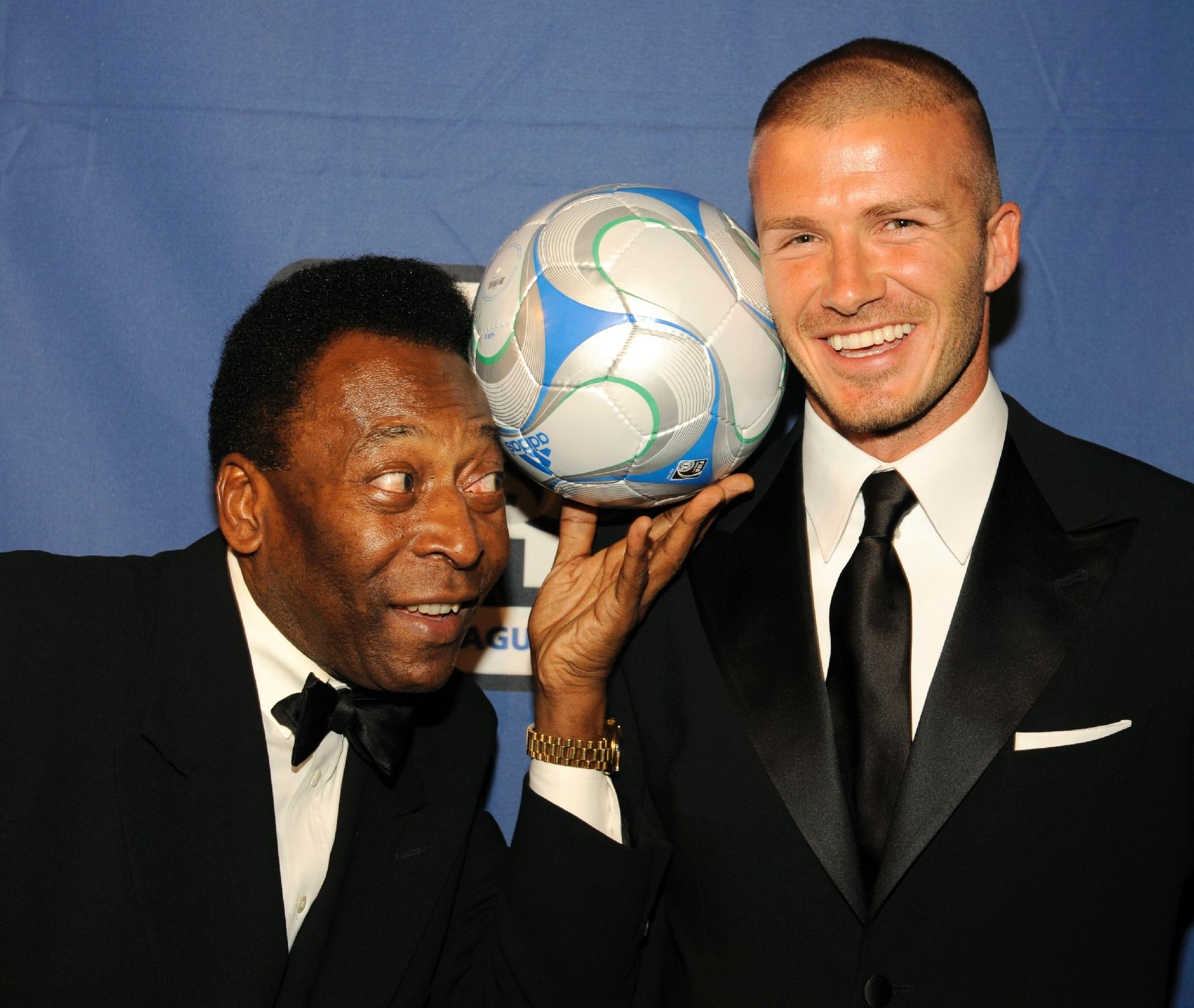 19.mar.2008 - Pelé ao lado do ex-jogador inglês David Beckham em um evento realizado em Nova York, nos EUA. - Shawn Ehlers/WireImage