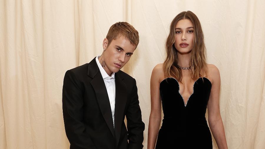 Hailey Bieber nega rumores de que seria maltratada pelo marido, o cantor Justin Bieber - Getty Images
