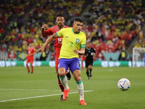 Copa 2022: Rodrygo muda jogo, Brasil bate Suíça e se classifica