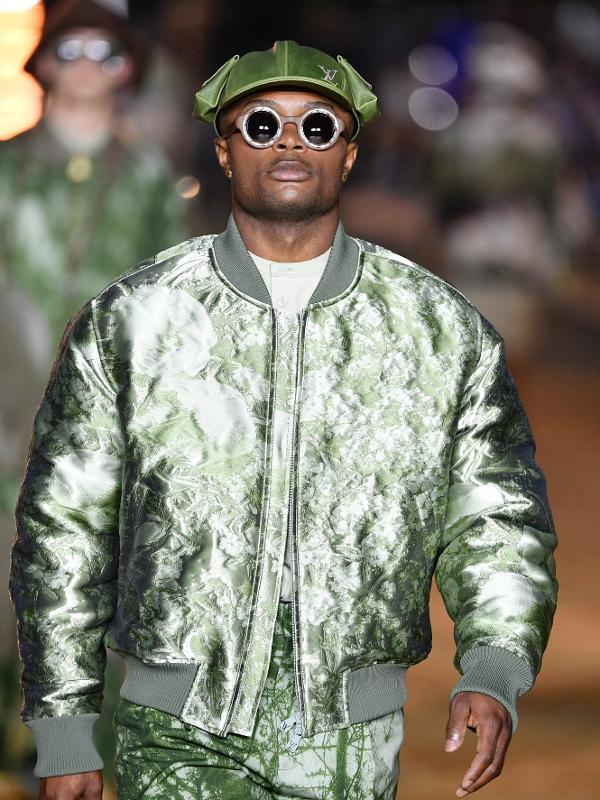 Gospel dita ritmo da 1ª coleção de Pharrell Williams na Louis Vuitton
