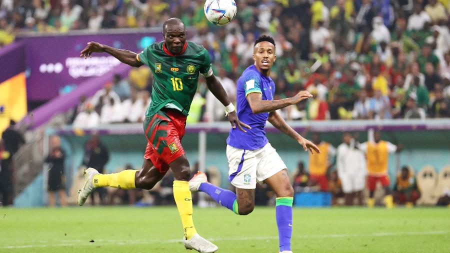 Vincent Aboubakar marcou gol da Camarões sobre o Brasil, pela Copa do Mundo - Julian Finney/Getty Images