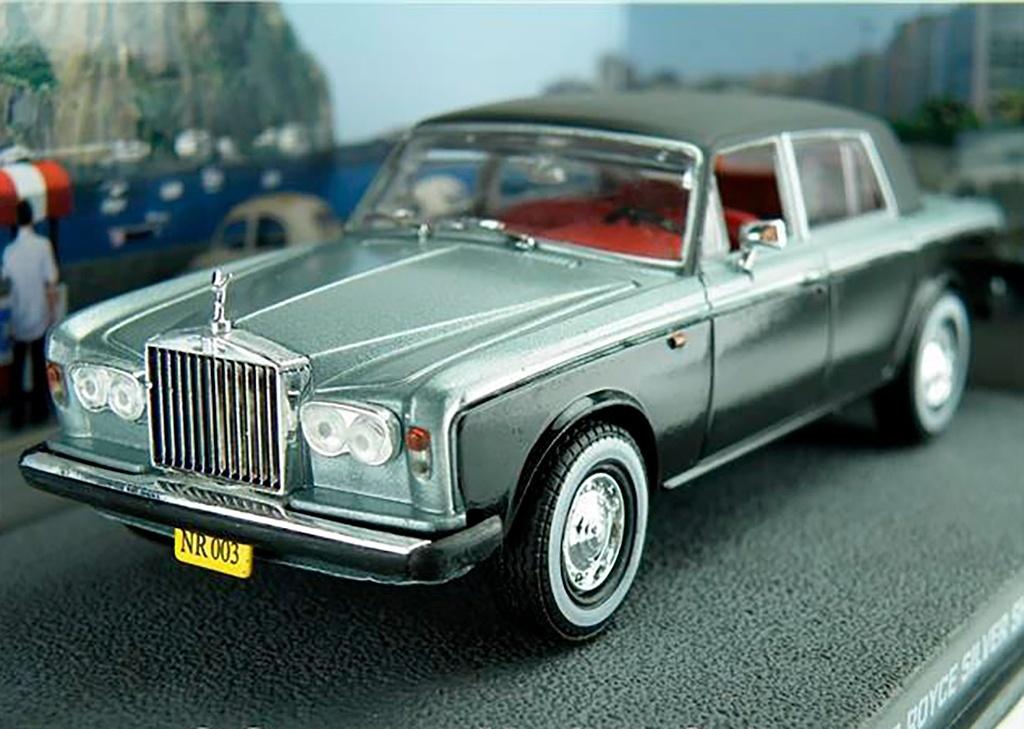 James Bond 007 Rolls Royce Silver Cloud Ii A View | INDIA