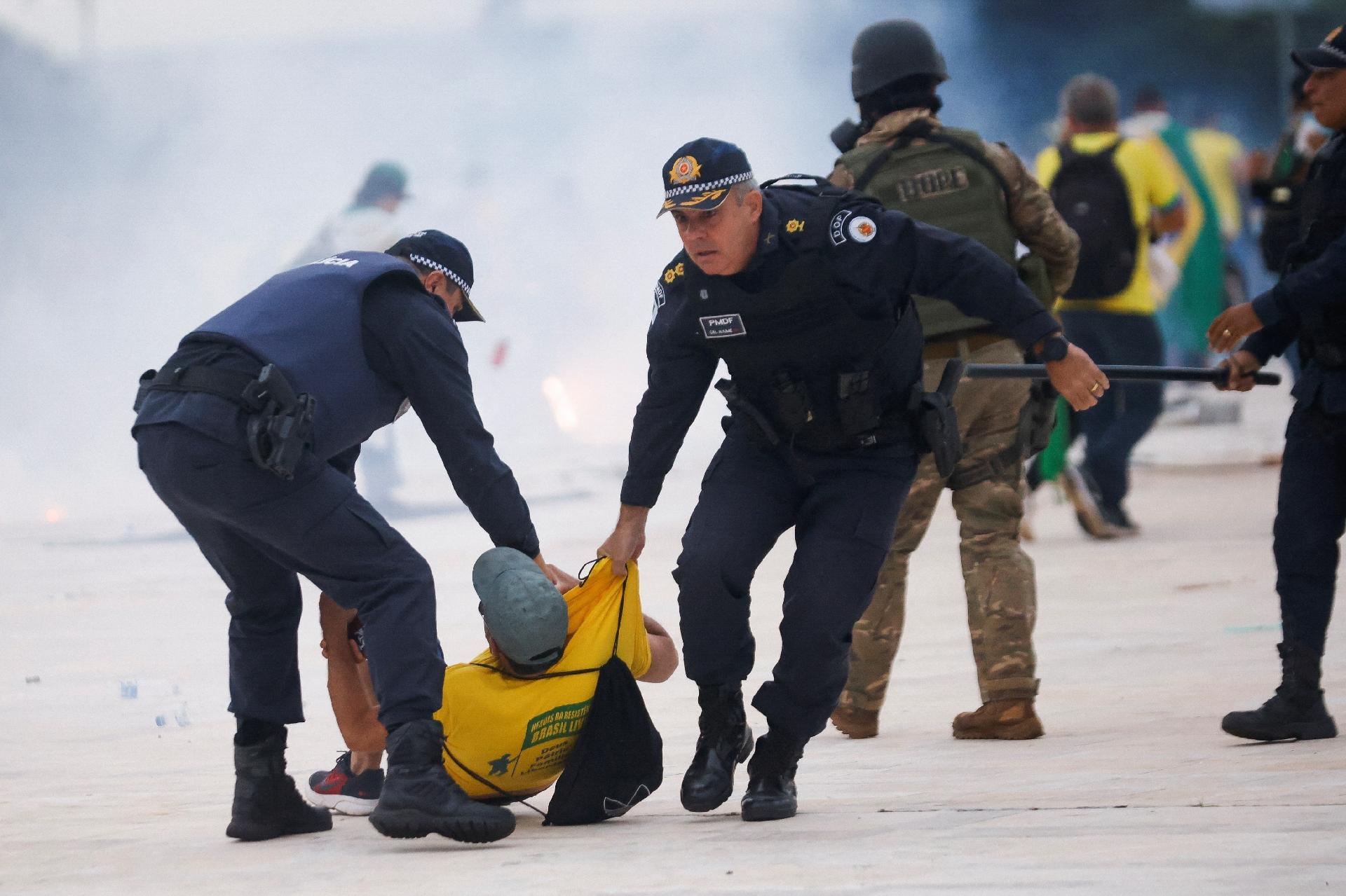 Terrorismo em Brasília - Reuters