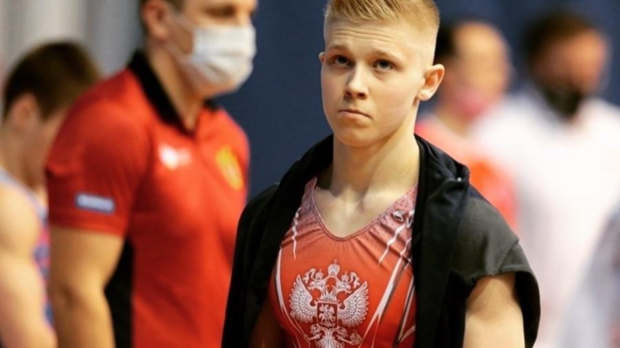 Ivan Kuliak, o ginasta russo que subiu ao pódio com símbolo da guerra - Reprodução