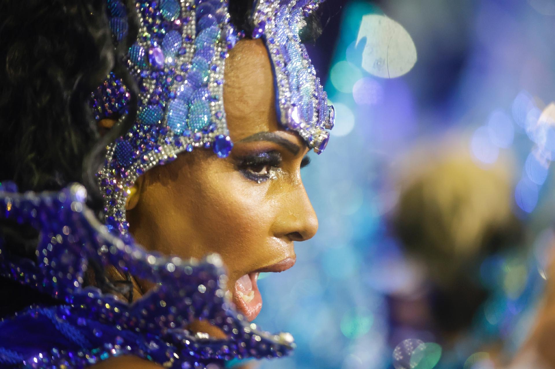 Acadêmicos do Tatuapé exalta belezas de Paraty em desfile - Ricardo Matsukawa/UOL
