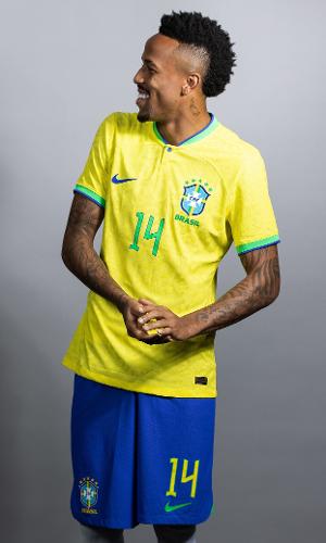 Éder Militão em ensaio fotográfico da seleção brasileira antes da Copa do Mundo do Qatar