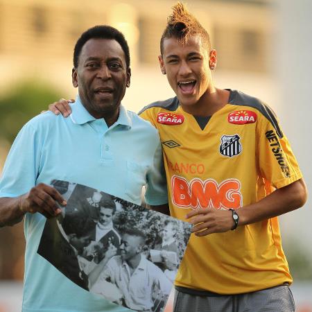 Neymar homenageia Pelé após morte do Rei: 'sua magia permanecerá'