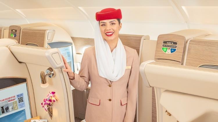 Emirates oferece serviço de luxo na primeira classe Emirates oferece serviço de luxo na primeira classe