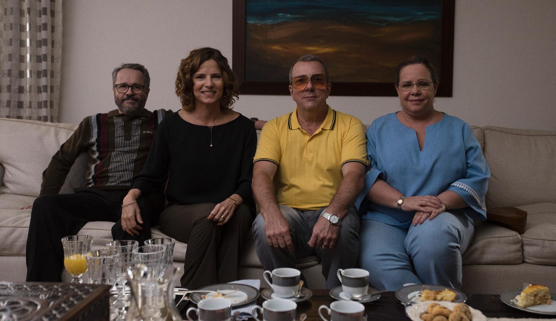Foto dos filmes "A Menina que Matou os Pais" e "O Menino que Matou Meus Pais" - Divulgação