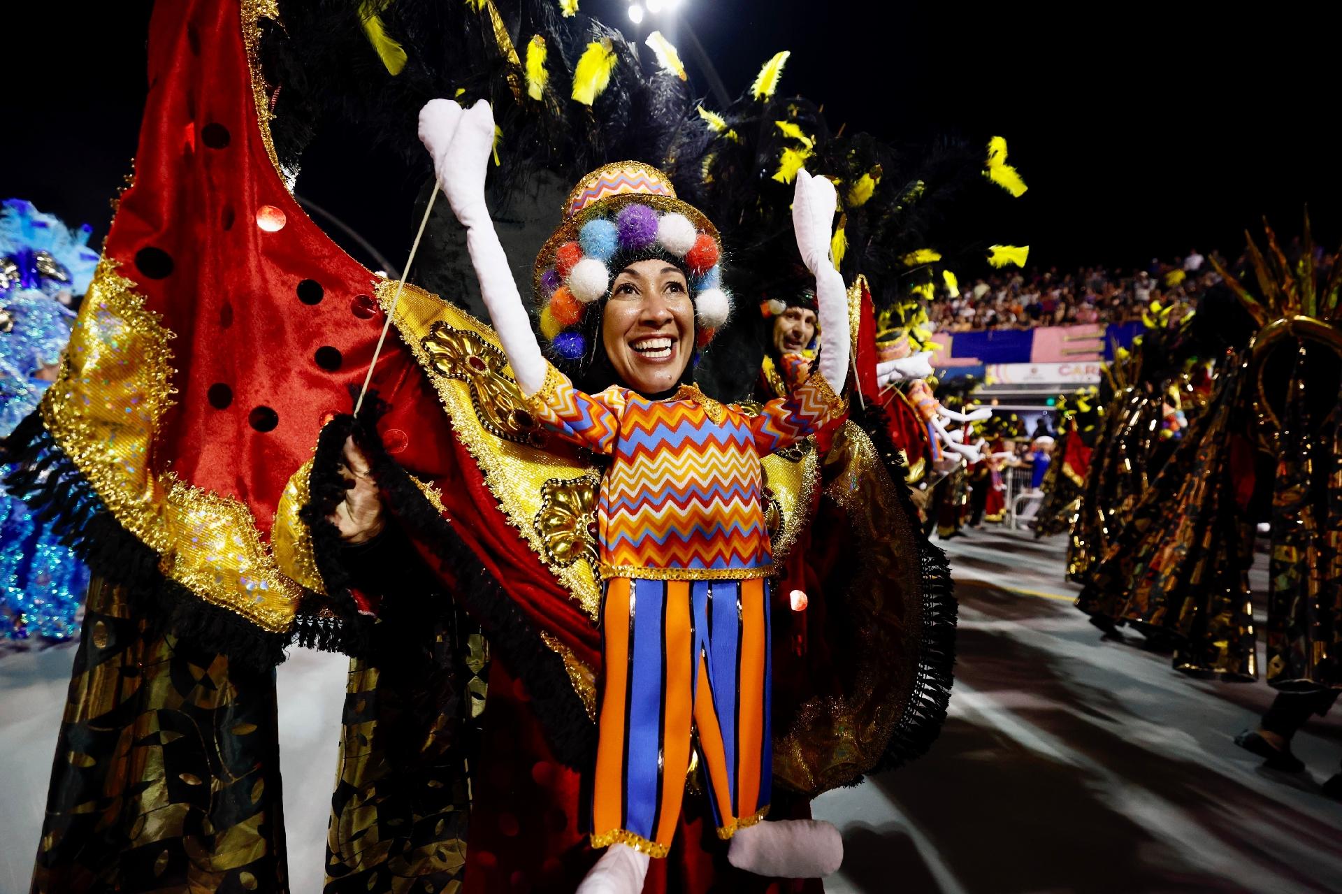 Acadêmicos do Tatuapé homenageia Paraty em desfile no Carnaval 2023 - Mariana Pekin/UOL