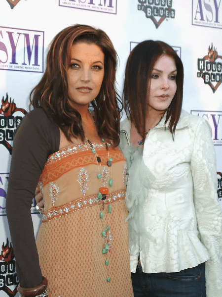 Lisa Marie Presley e Priscilla Presley em 2005