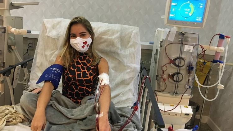 Gabriella Moreira fez dois transplantes de rins e faz diálise há 8 anos - Arquivo pessoal - Arquivo pessoal