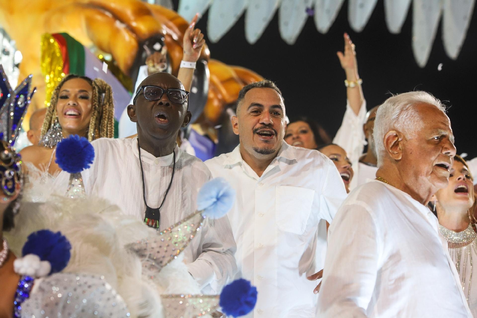 Marcelo D2 participou do desfile da Grande Rio - Zô Guimarães/ UOL