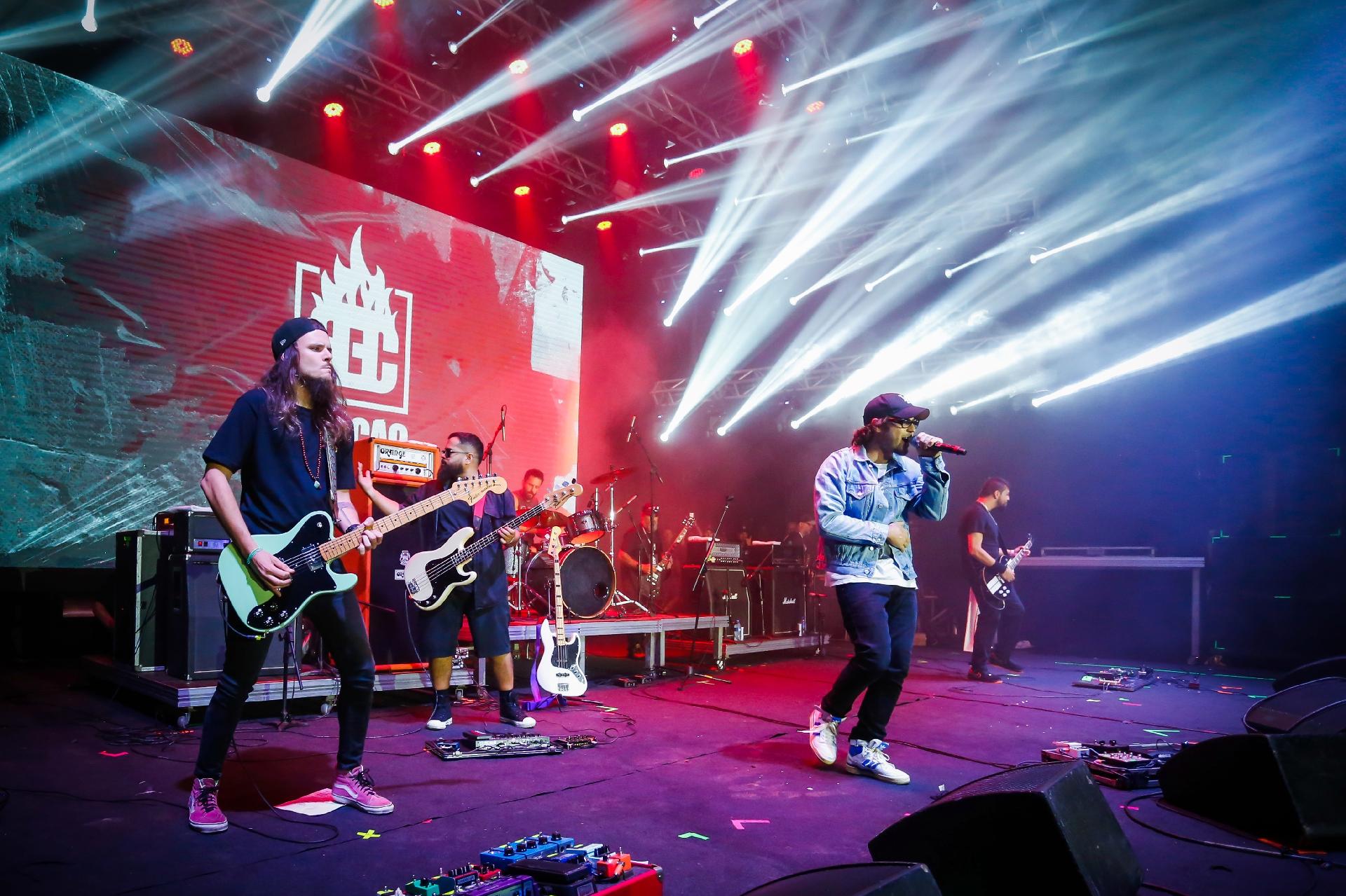 Reação em Cadeia durante a 26ª edição do Planeta Atlântida. - Roberto Furtado/Agência Preview