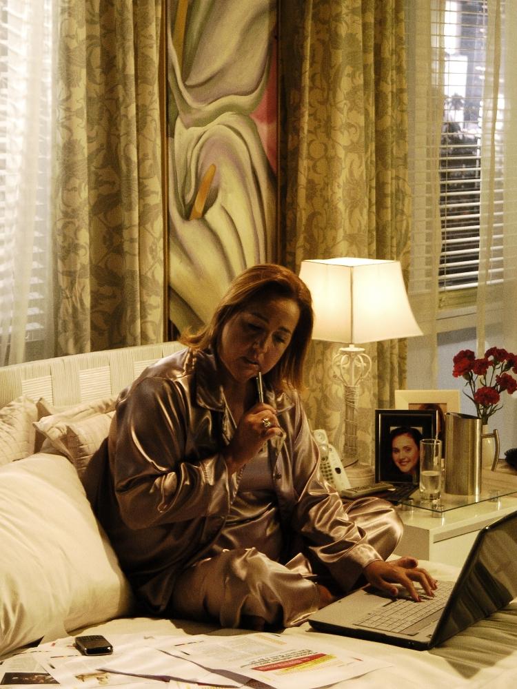 Como Alberta, Claudia trabalhou em 'A Vida Alheia' - TV Globo / Renato Rocha Miranda