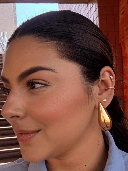 Watermelon Glow Serum funcionou bem como primer