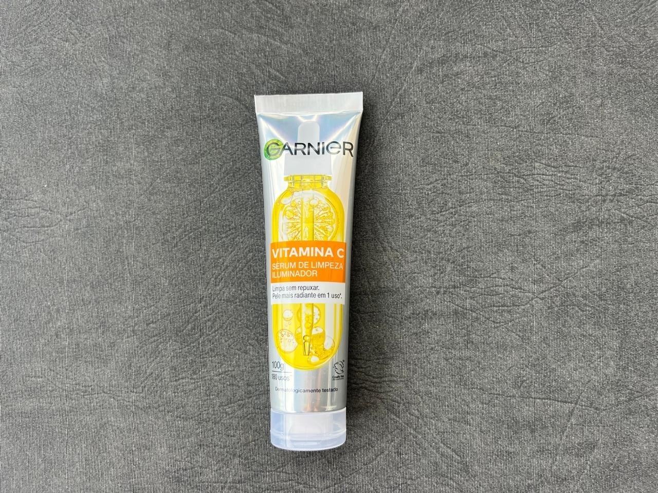 'Limpa sem repuxar': testamos espuma de limpeza com vitamina C da Garnier