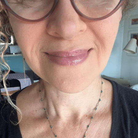 Com o Lip Balm Incolor, da Creamy Com o Lip Balm Incolor, da Creamy