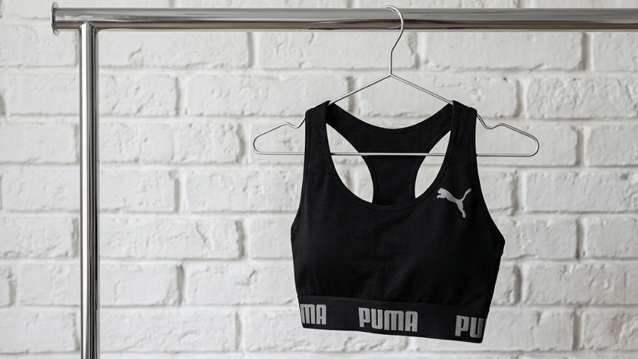 Top da Puma pode ser encontrado em diferentes tamanhos, do P ao EG - undefined