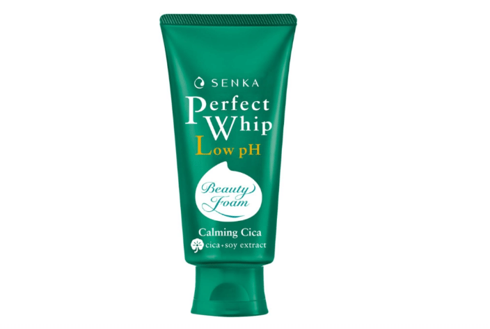 Espuma de limpeza facial Perfect Whip Low PH Calming Cica, da Senka - undefined