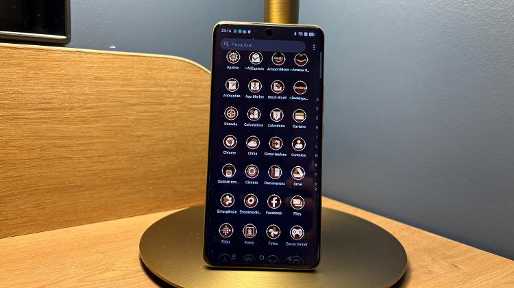 Tela do realme 15 Pro exibe ícones inspirados em Game of Thrones Tela do realme 15 Pro exibe ícones inspirados em Game of Thrones