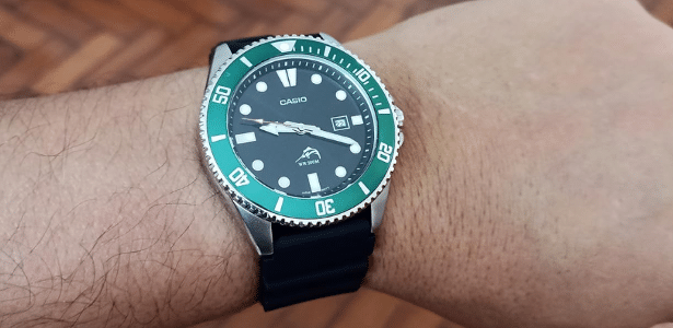Relógio Casio MDV106: Elegância e resistência à água para o seu dia a dia